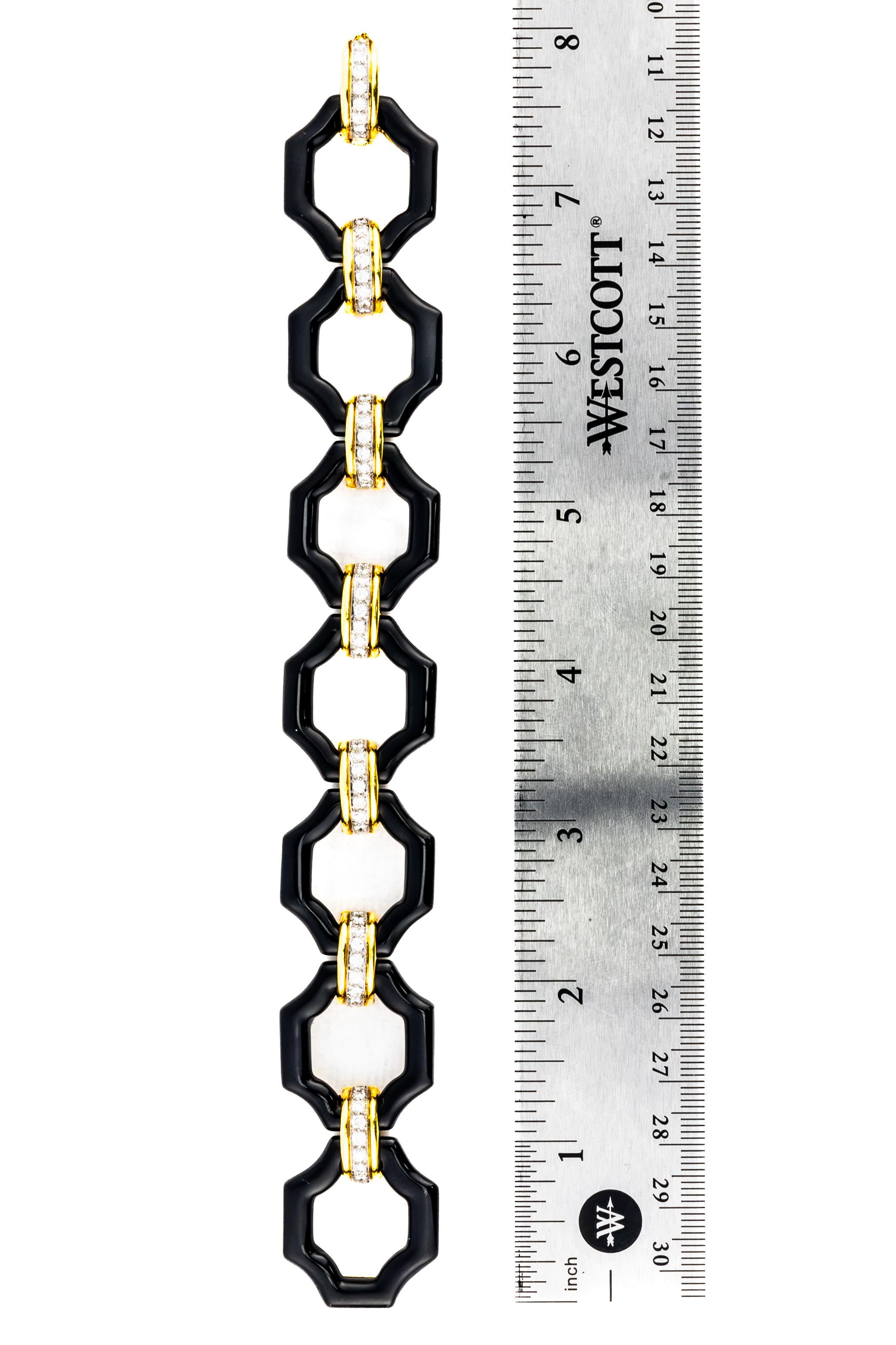 Taille brillant Van Cleef & Arpels Bracelet à maillons en onyx et diamants en vente