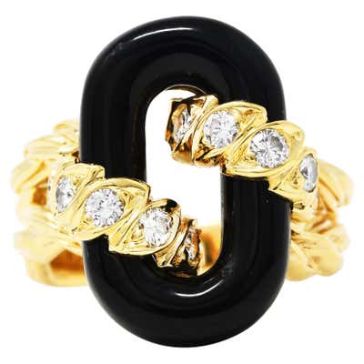 Van Cleef and Arpels Philippine Onyx Diamond Gold Ring at 1stDibs
