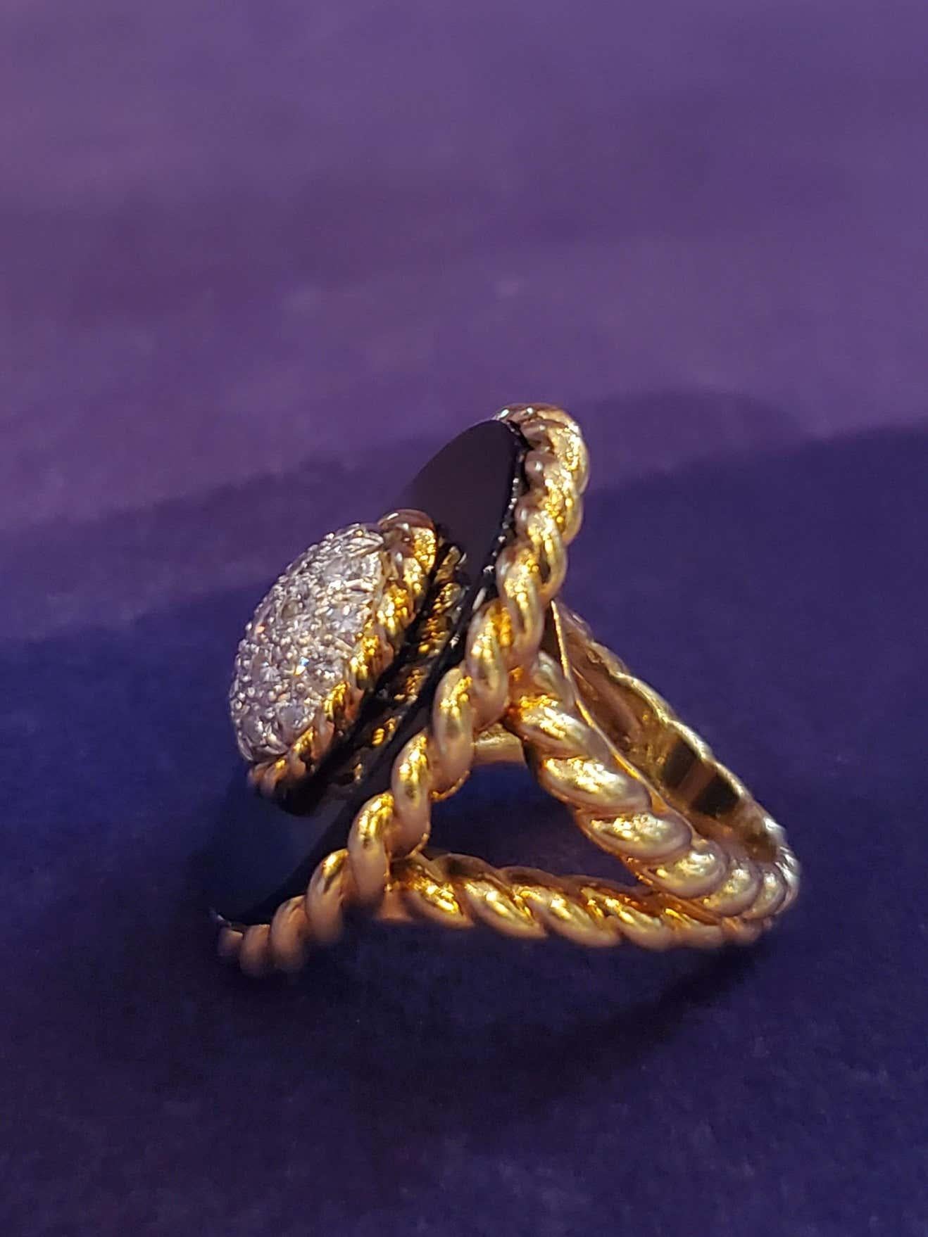 Van Cleef & Arpels Onyx & Diamond Bracelet Earrings & Ring Set 2