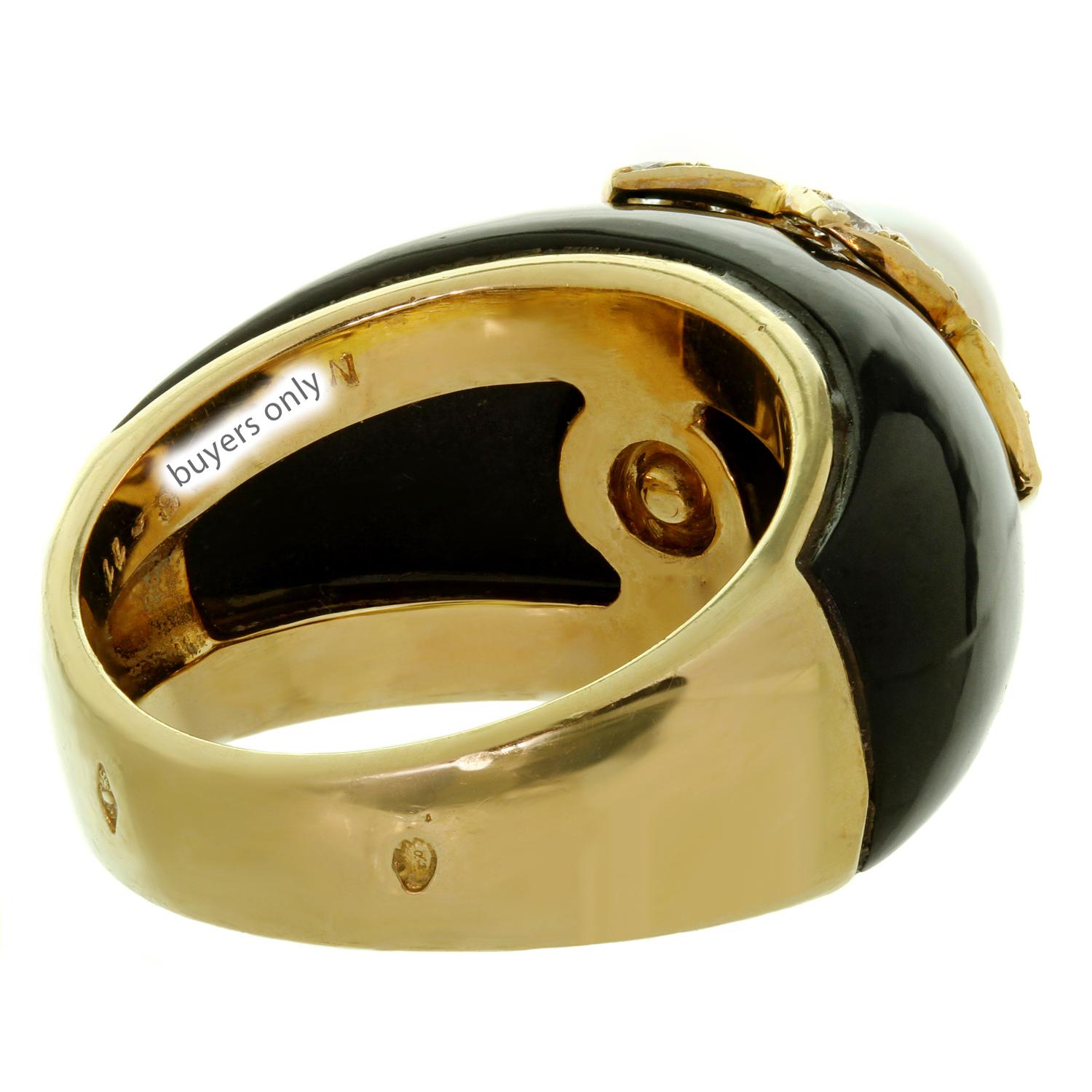 Van Cleef & Arpels Onyx Diamond Cultured Pearl Black Ring & Clip-On Earrings Set 7