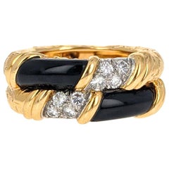 Van Cleef 
Arpels Onyx Diamond Textured Gold Band Ring
