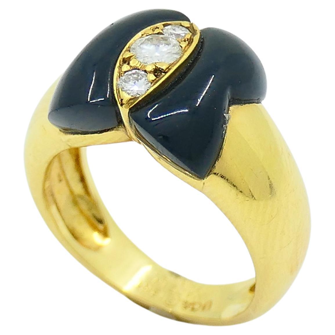 Women's Van Cleef & Arpels Onyx Ring Diamond Papillon Ring For Sale