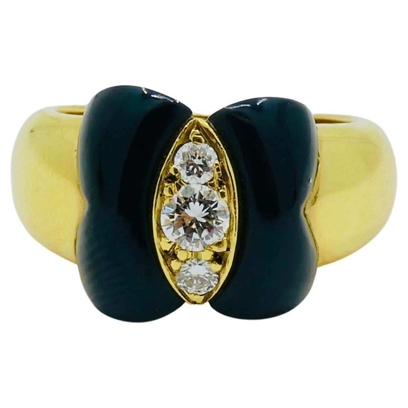 Van Cleef & Arpels Onyx Ring Diamond Papillon Ring For Sale 3