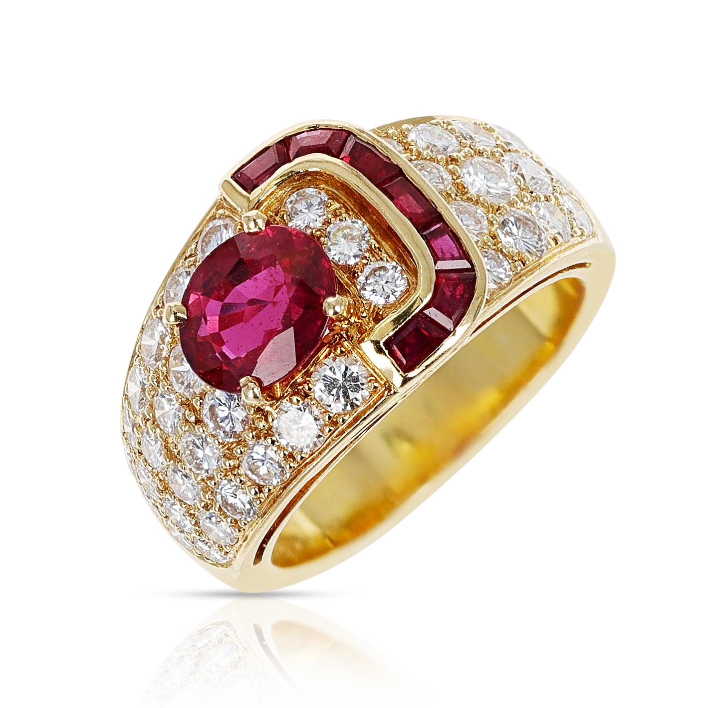 Van Cleef & Arpels Oval Ruby and Diamond Ring with Invisibly Set Rubies, 18k In Excellent Condition In New York, NY