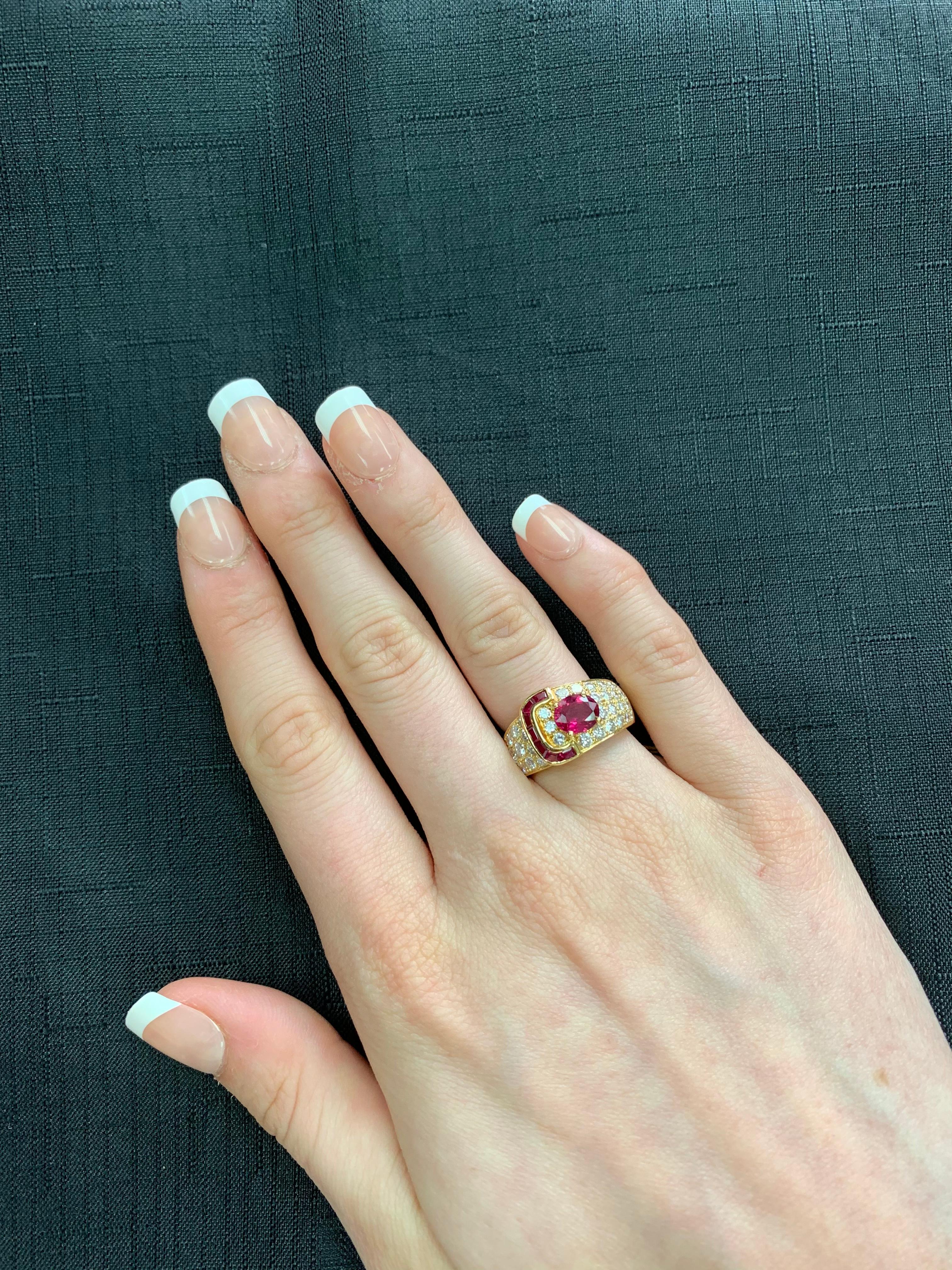 Women's or Men's Van Cleef & Arpels Oval Ruby and Diamond Ring with Invisibly Set Rubies, 18k