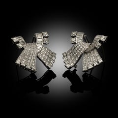Van Cleef & Arpels Pair of Art Deco Geometric Diamond Clip Brooches