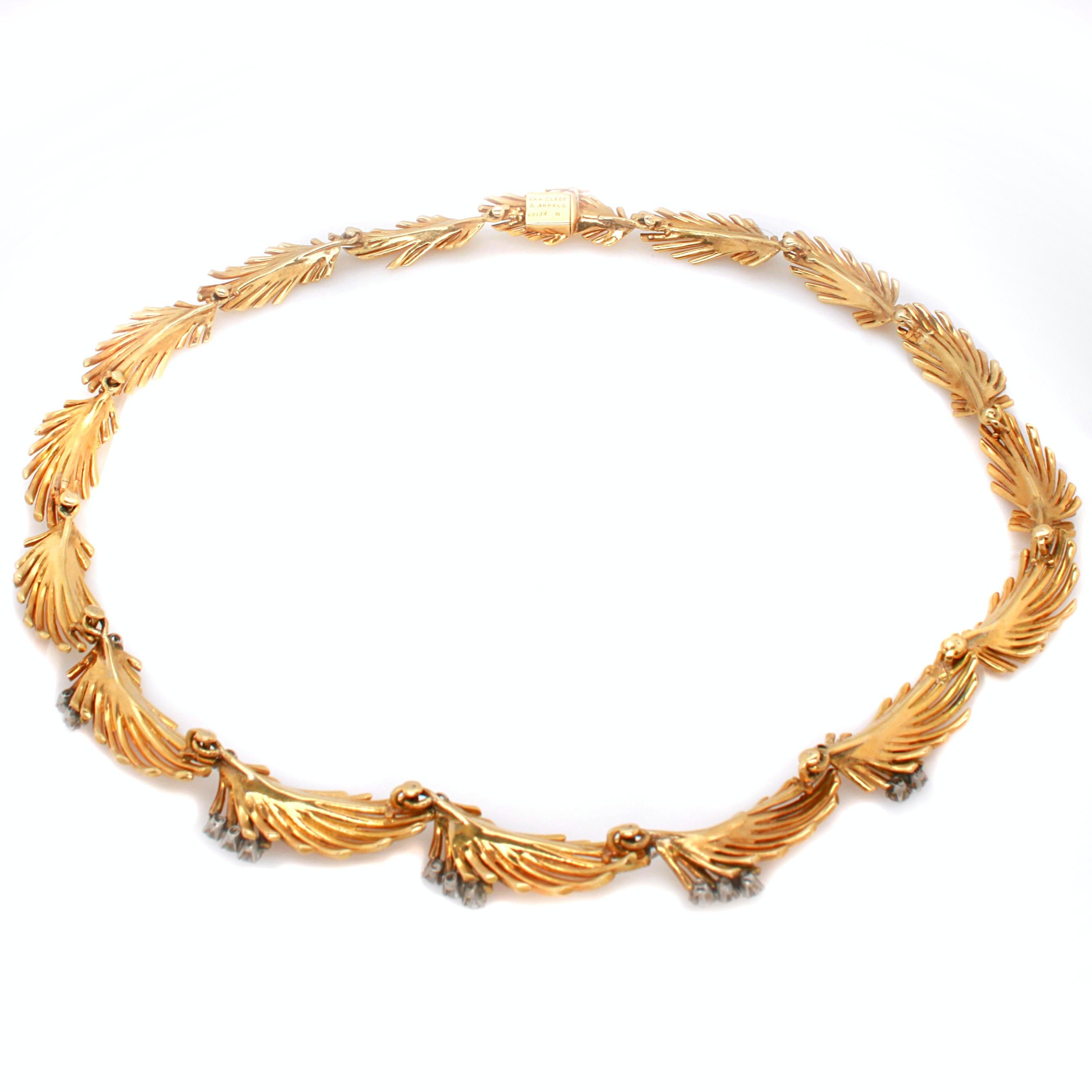 Retro Van Cleef & Arpels Palm Leaf Gold and Diamond Necklace, circa 1950s