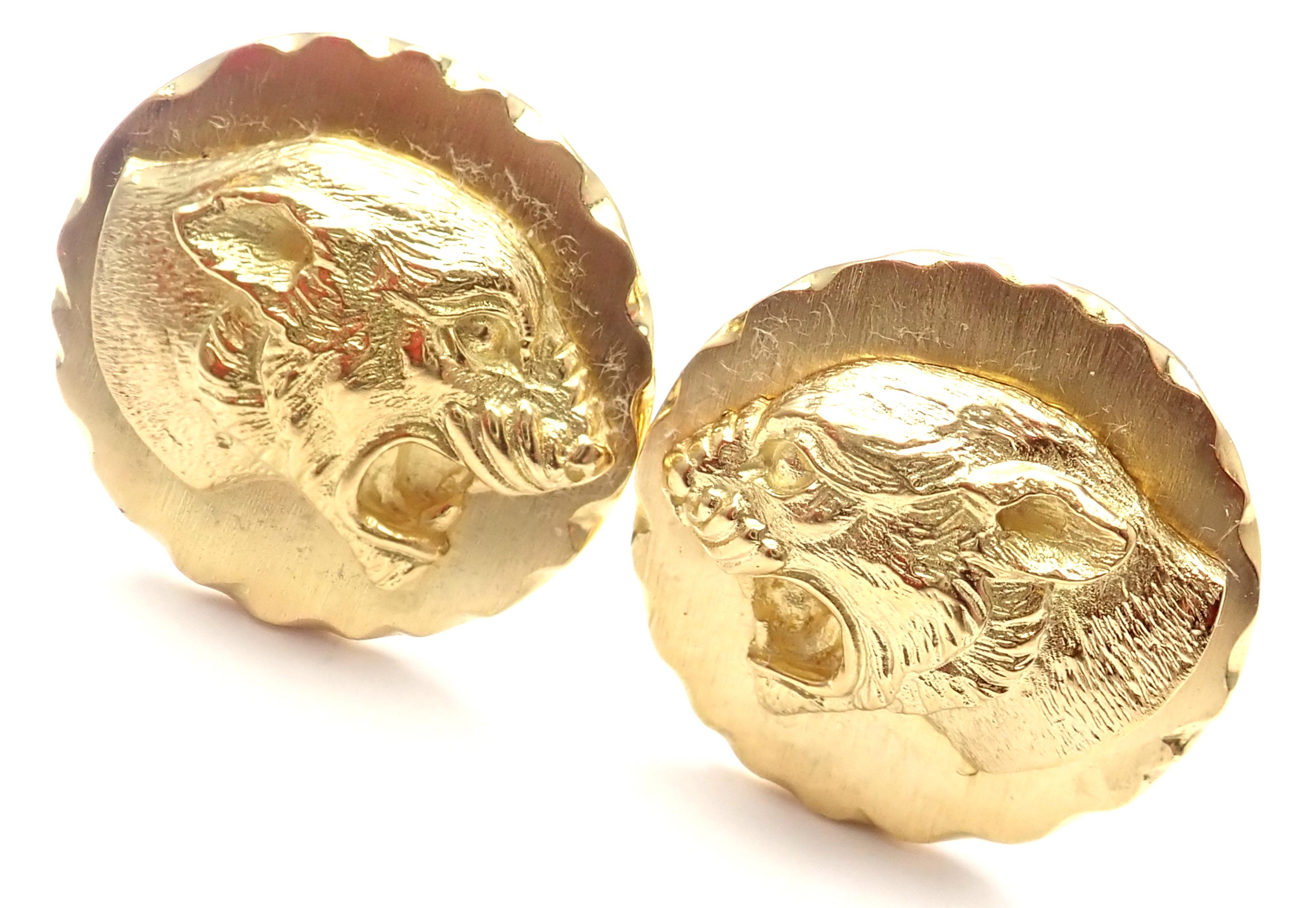 Van Cleef & Arpels Panther Panthere Yellow Gold Cufflinks For Sale 5