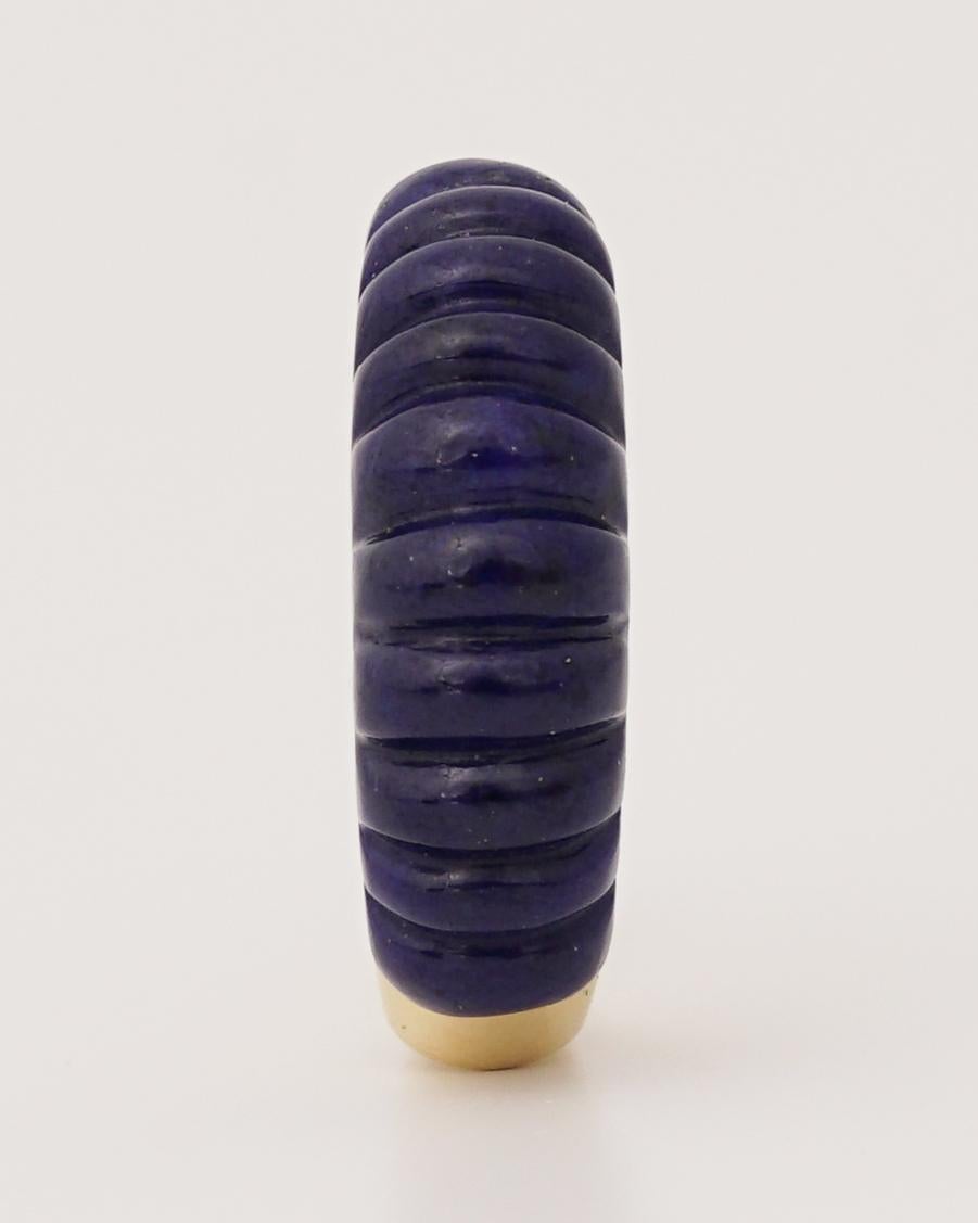 Van Cleef & Arpels, Paris, 18K Gold und Lapis-Lazuli Godrons Ring, um 1970 (Nachkriegszeit) im Angebot