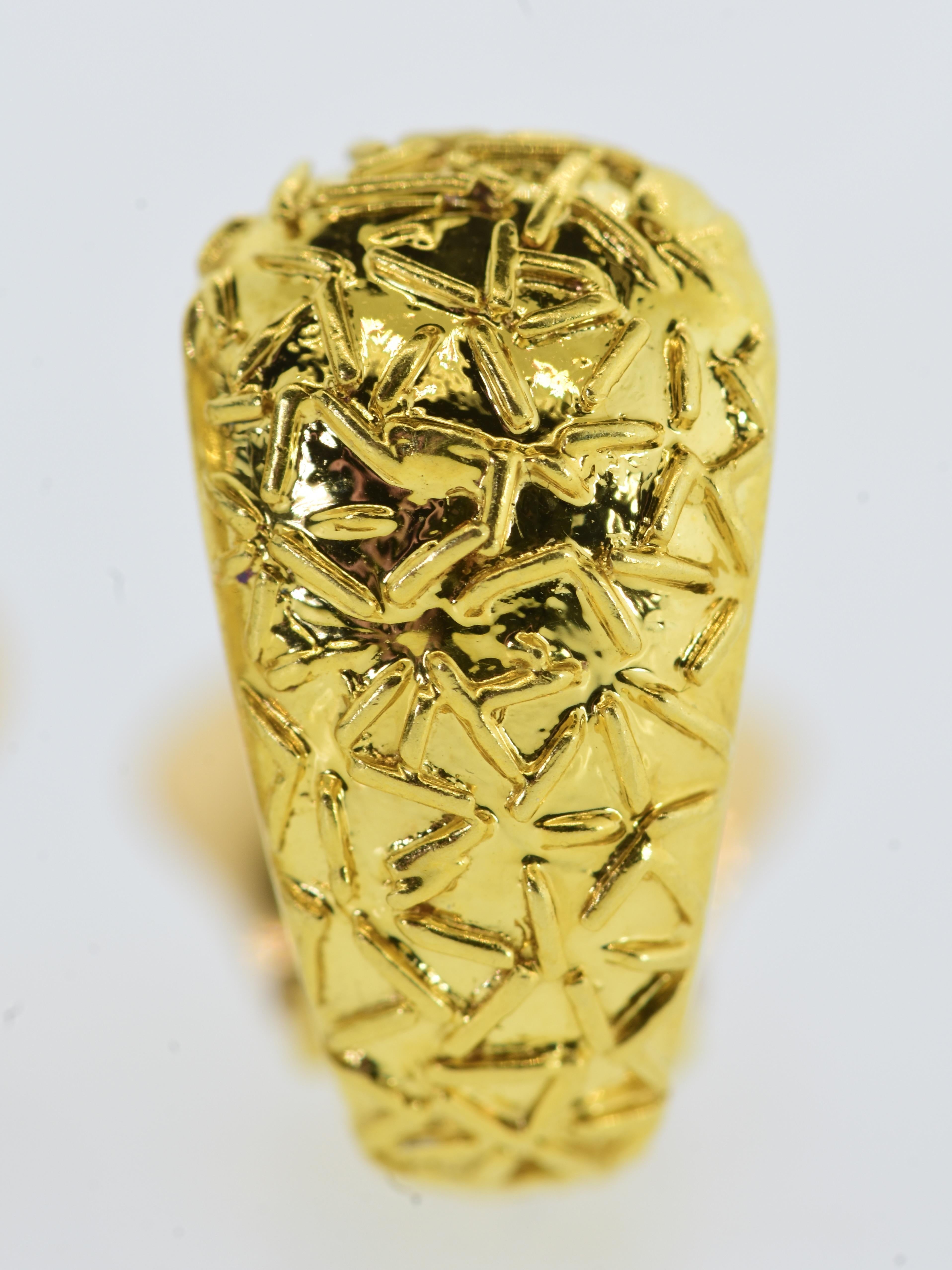 Van Cleef & Arpels, París 18K Pendientes vintage inusuales. en venta 1