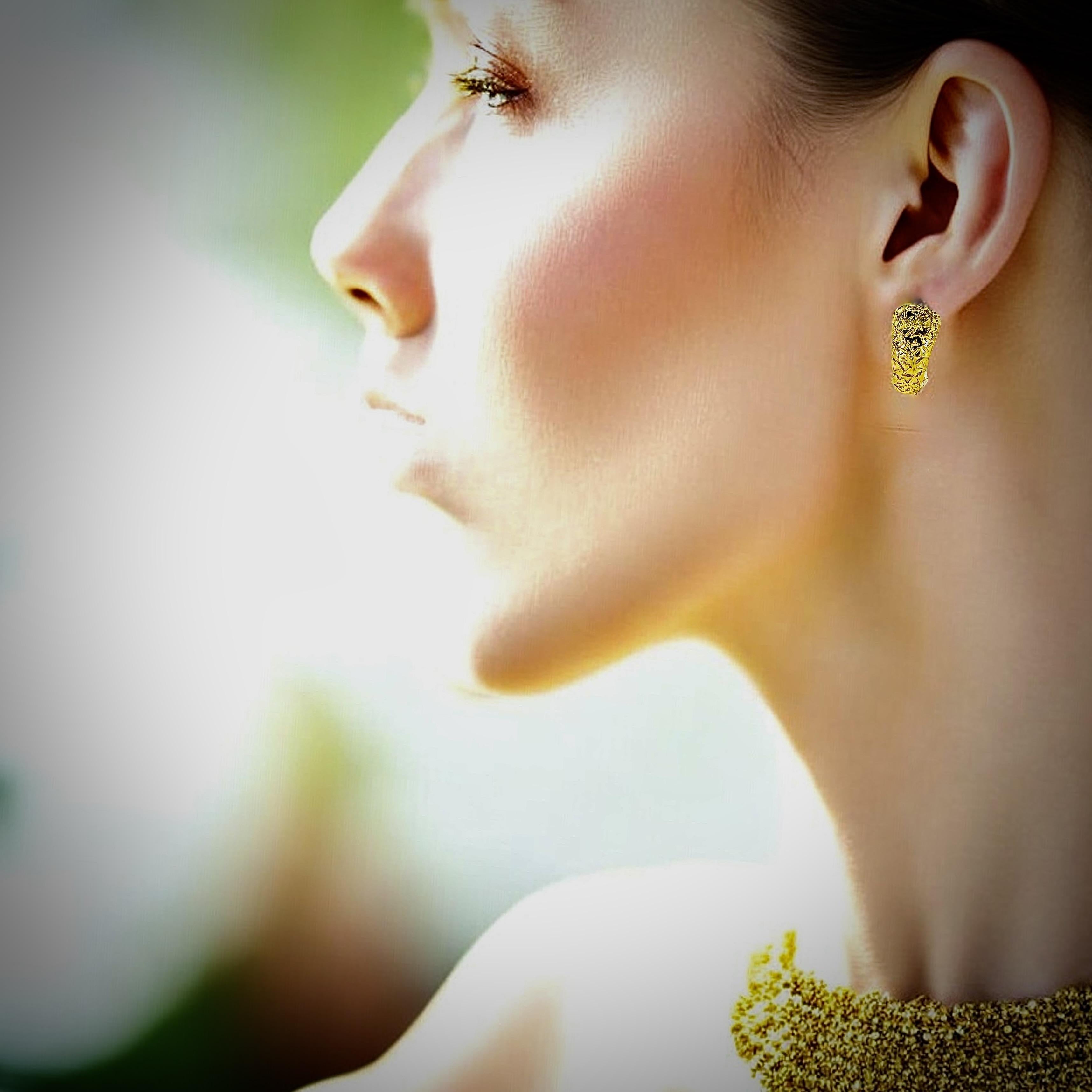 Contemporary Van Cleef & Arpels, Paris, 18K Unusual Vintage Earrings. For Sale