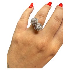 VAN CLEEF & ARPELS Paris 18k White Gold & Diamond Fleurette Ring 1970s Vintage