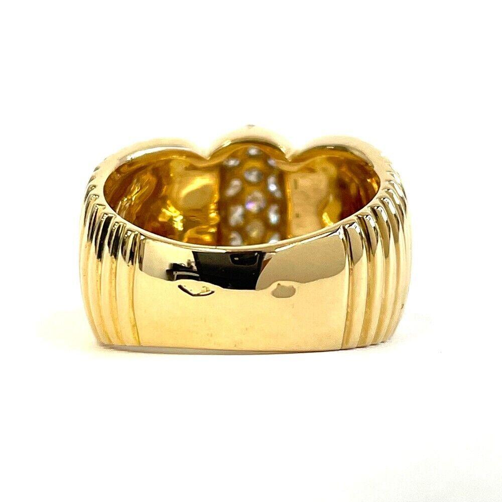 Women's or Men's VAN CLEEF & ARPELS PARIS 18k Yellow Gold & Diamond Bow Ring Vintage 1980s