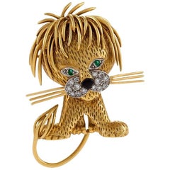 Van Cleef & Arpels Paris 1960s Diamond Emerald Enamel and Gold Lion Brooch