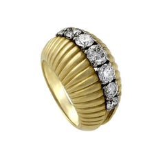Van Cleef & Arpels Paris 1960s Diamond Gold Bombe Ring