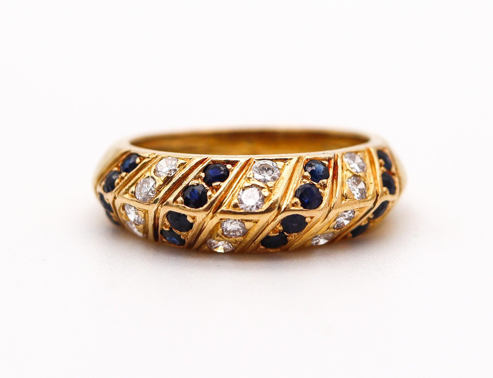 Round Cut VAN CLEEF & ARPELS Paris Band Ring In 18Kt Gold With Diamonds And Sapphires For Sale