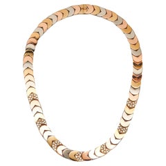 VAN CLEEF & ARPELS Paris Collar Necklace In Three colors 18Kt Gold With Diamonds