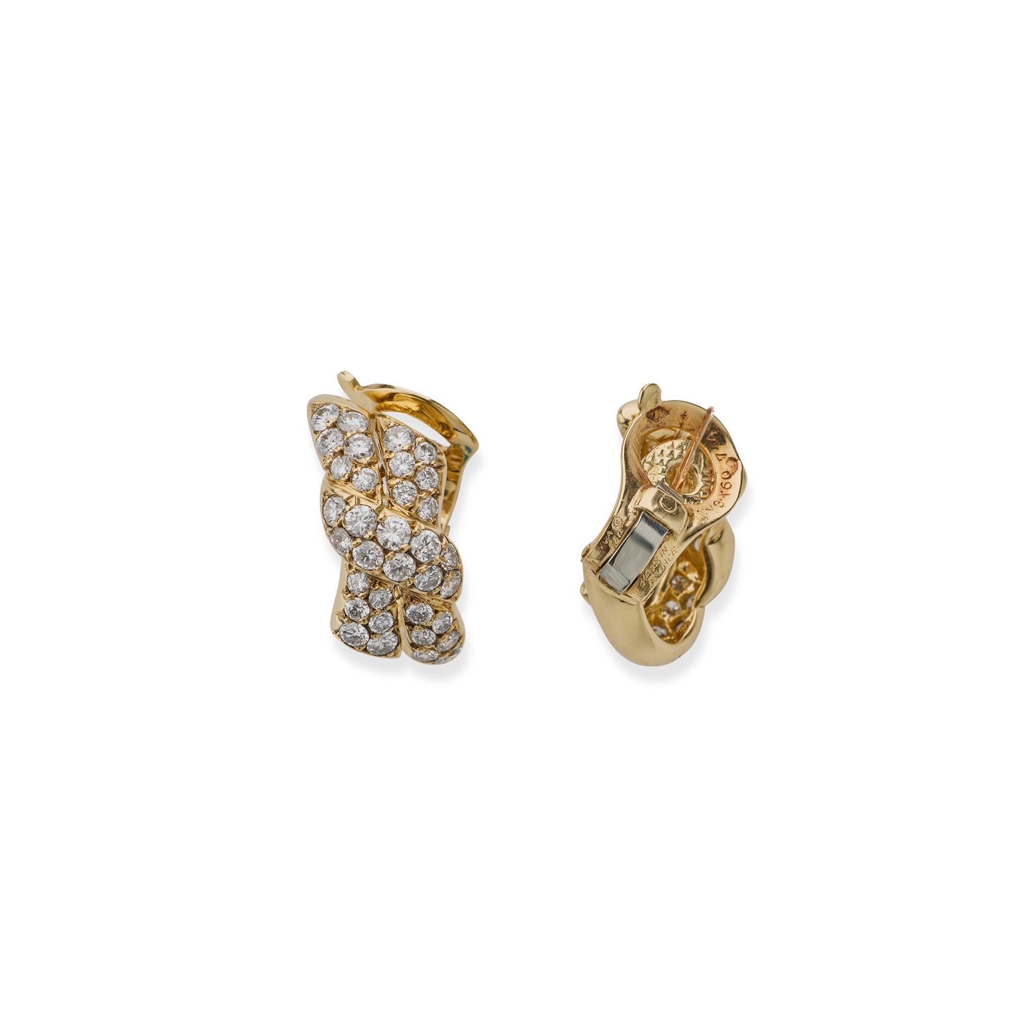 Van Cleef & Arpels Paris Diamant-Ohrringe (Brillantschliff) im Angebot