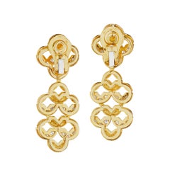 Van Cleef & Arpels Paris Diamond Gold Modernist Quatrefoil Drop Clip Earrings