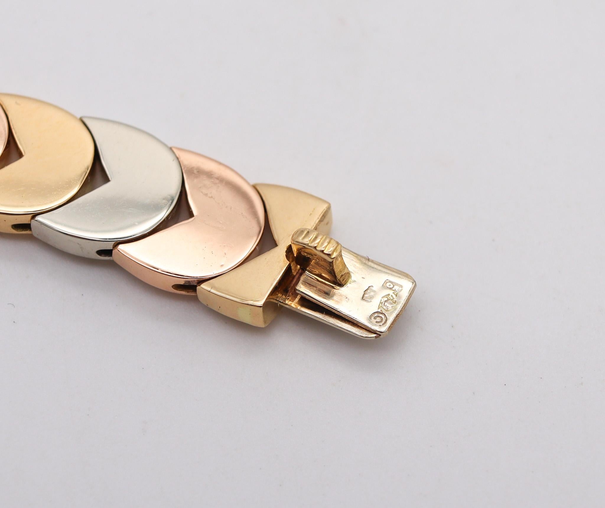 Van Cleef & Arpels Paris Diamanten-Halskette mit Kragen in drei Farben aus 18 Karat Gold im Angebot 3