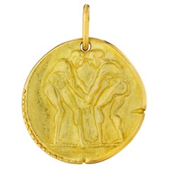 Van Cleef & Arpels Paris Pendentif moderniste Georges L'Enfant Gemini Zodiac