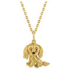 Van Cleef 
Arpels Paris Collier à pendentif chien en or