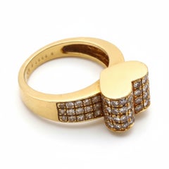Van Cleef & Arpels Paris Heart shaped ring