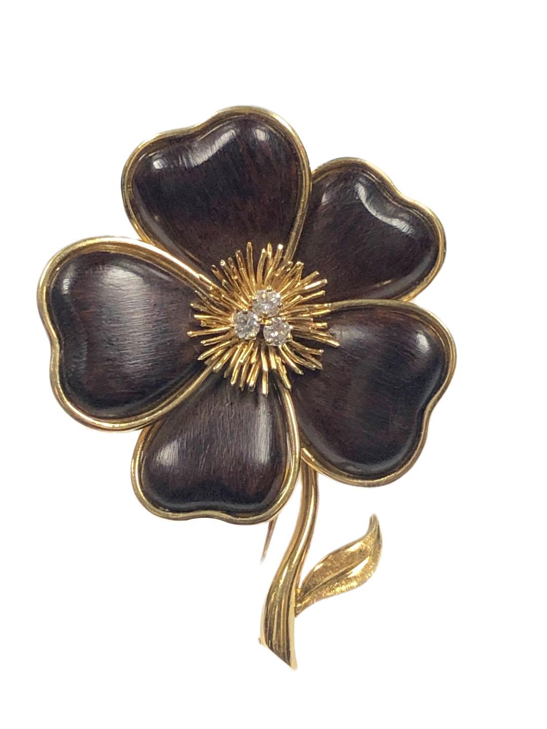 Round Cut Van Cleef & Arpels Paris Large Yellow Gold Wood and Diamond Flower Brooch For Sale