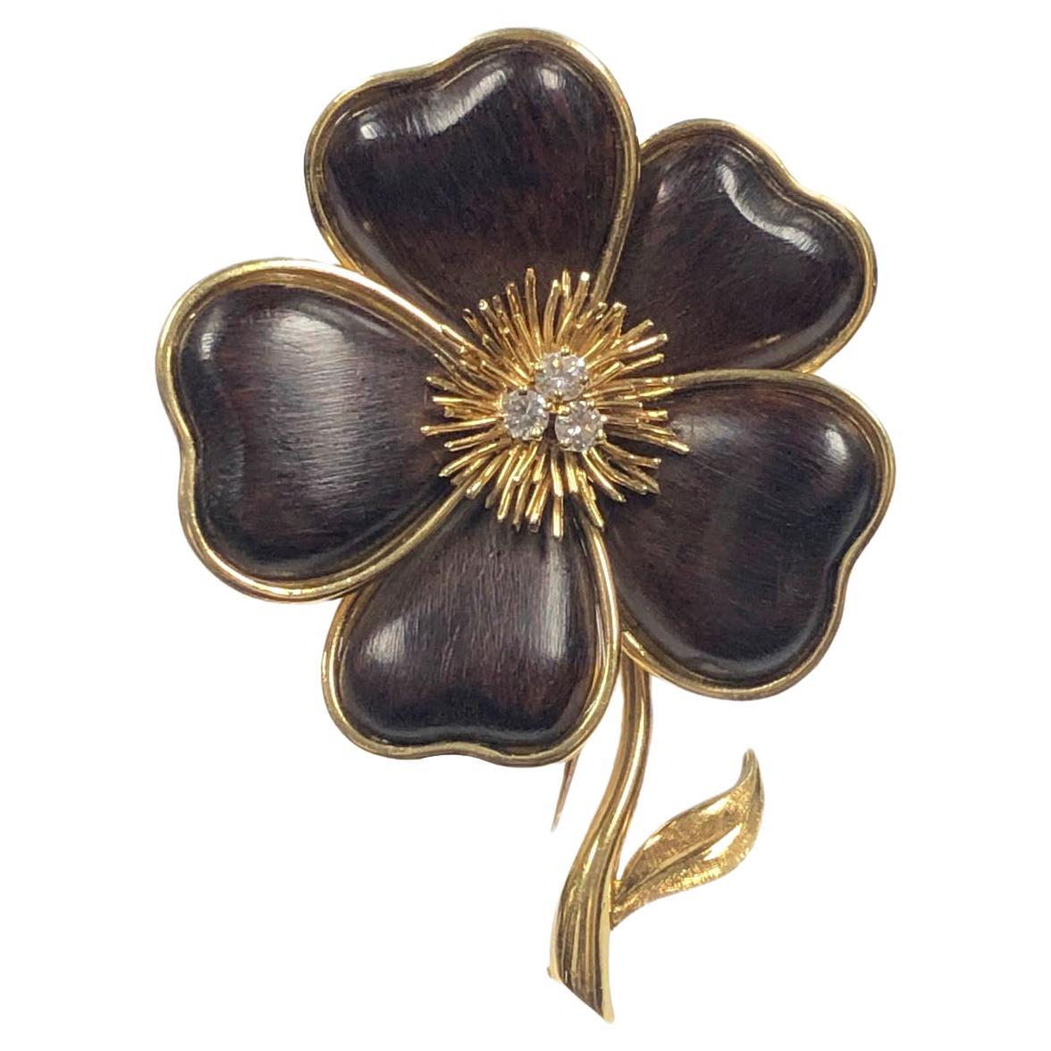 Van Cleef & Arpels Paris Large Yellow Gold Wood and Diamond Flower Brooch For Sale