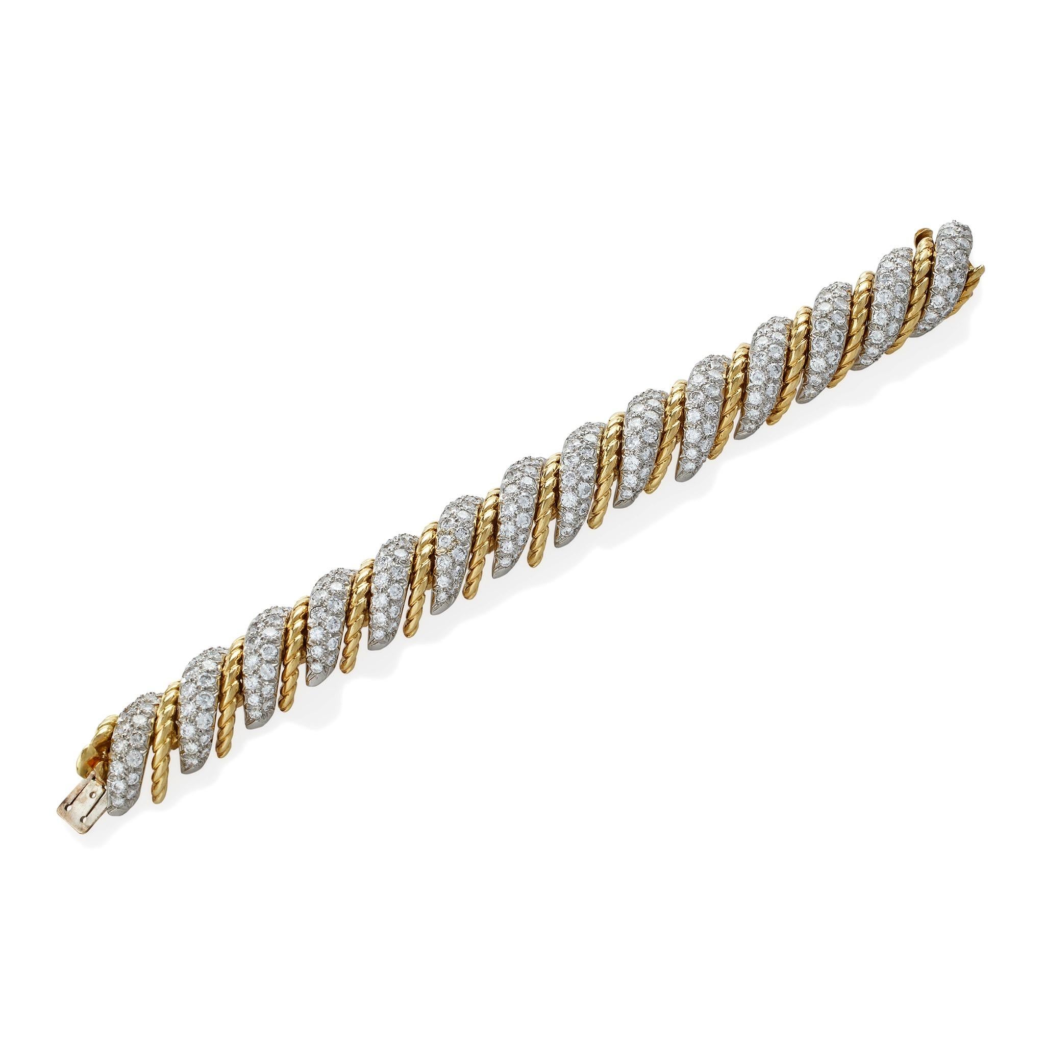Modern Van Cleef & Arpels Paris Ropetwist Diamond Bracelet For Sale