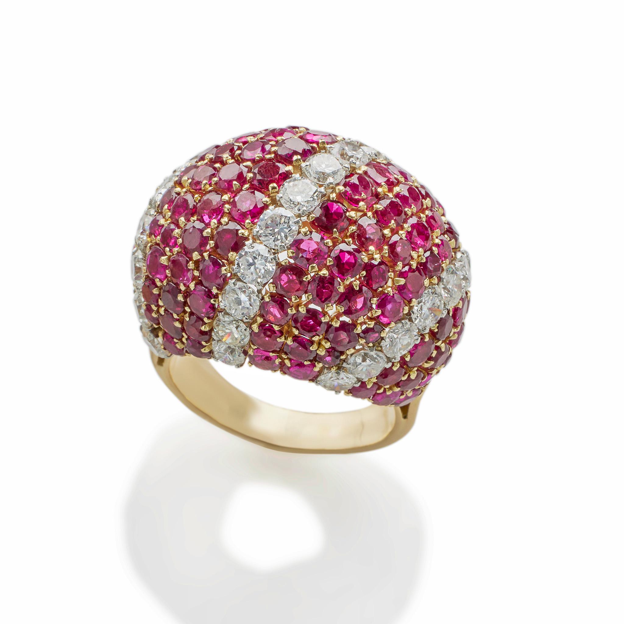 Round Cut Van Cleef & Arpels Paris Ruby and Diamond Bombé Ring For Sale