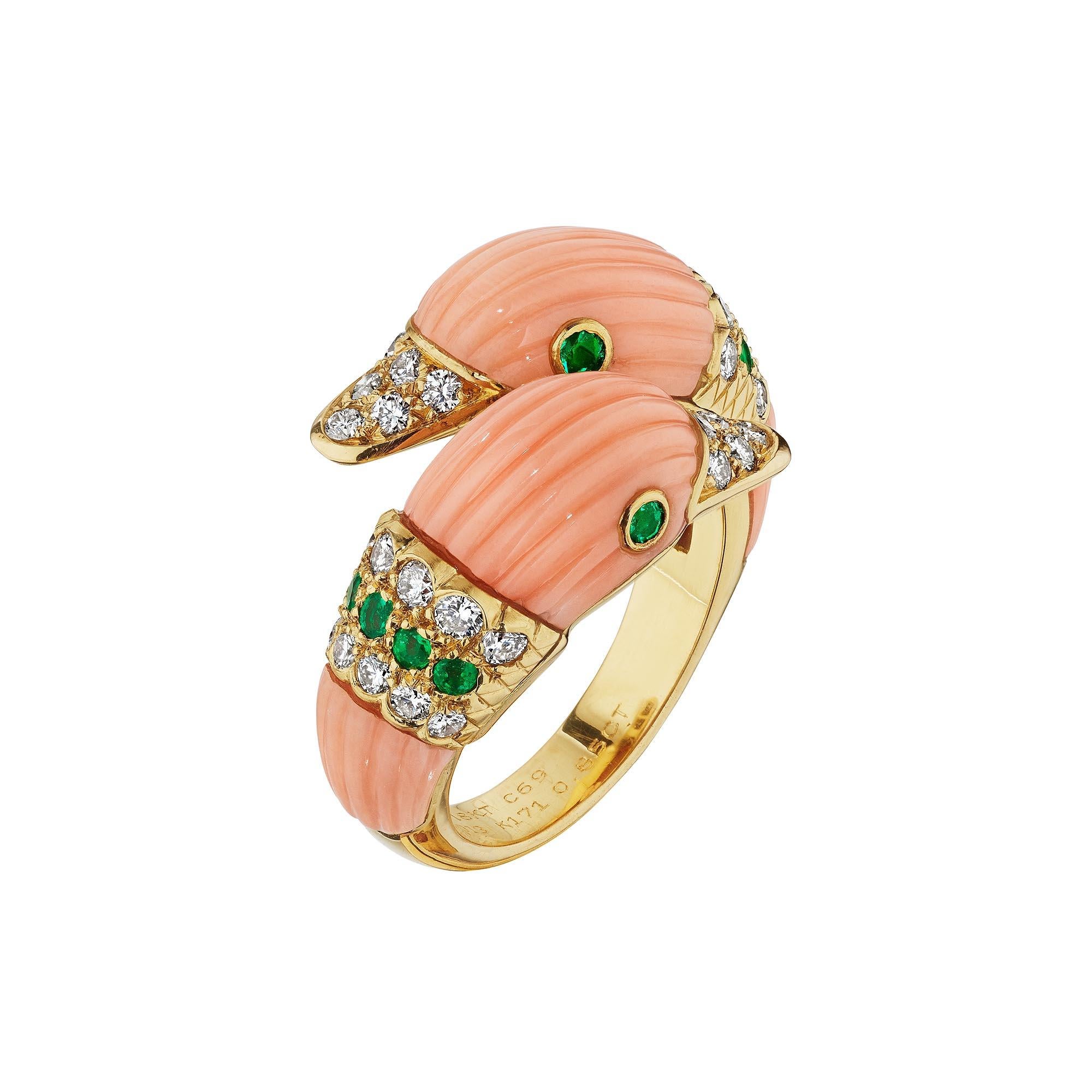 Modernist Van Cleef & Arpels Paris Vintage Diamond Emerald Coral Gold Toi Et Moi Ring