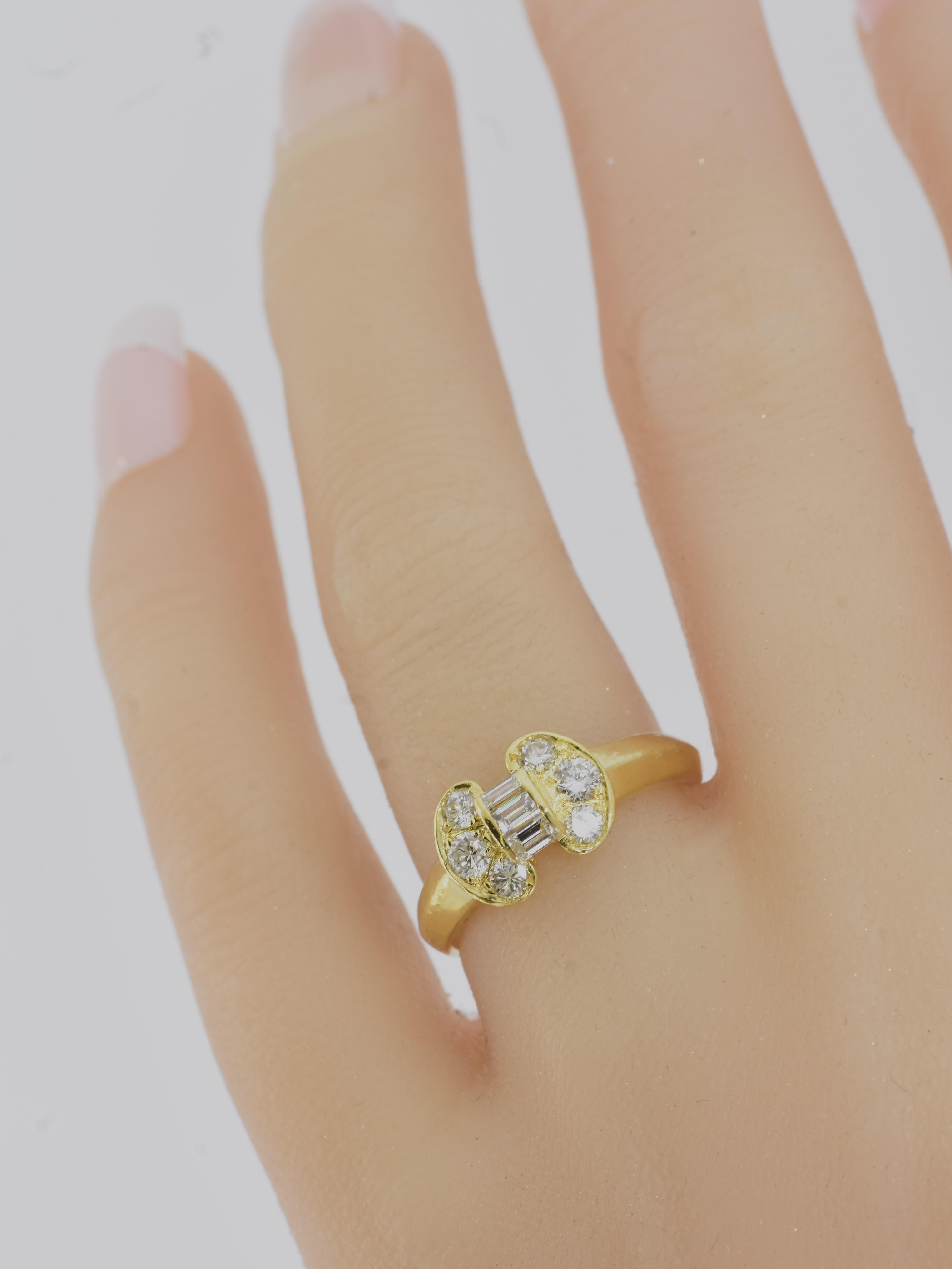 Van Cleef & Arpels, París, Anillo Celeste de diamantes blancos y oro amarillo de 18 quilates Contemporáneo en venta