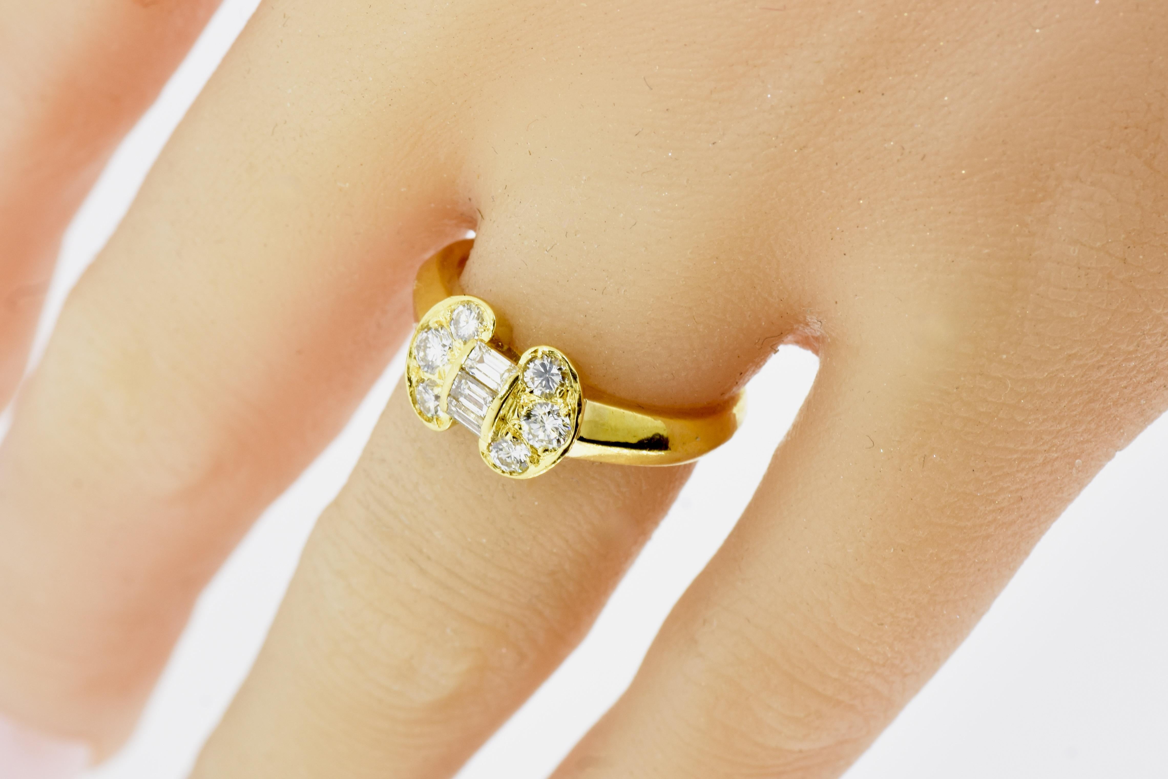Van Cleef & Arpels, París, Anillo Celeste de diamantes blancos y oro amarillo de 18 quilates Corte brillante en venta