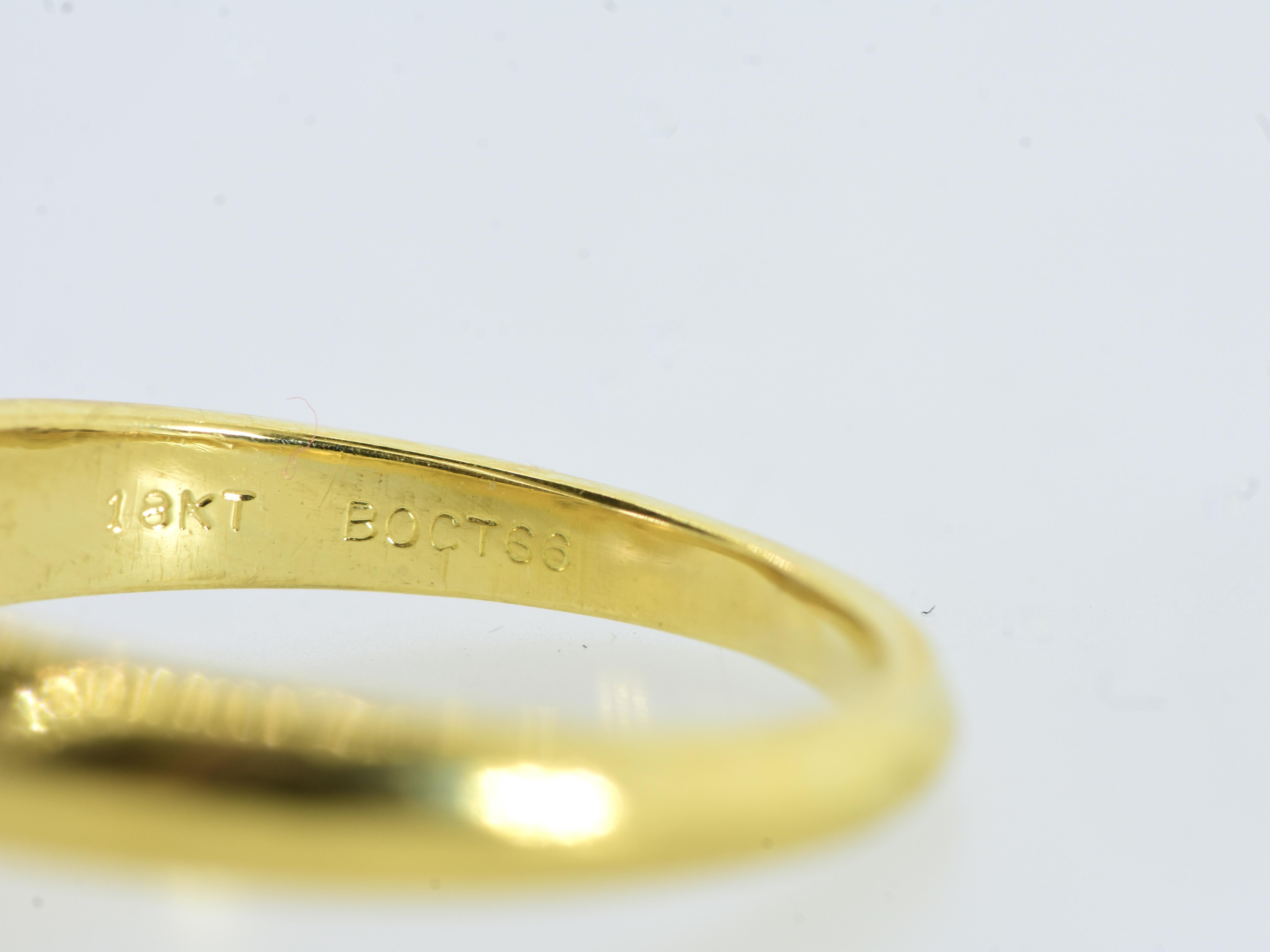 Van Cleef & Arpels, París, Anillo Celeste de diamantes blancos y oro amarillo de 18 quilates en venta 5