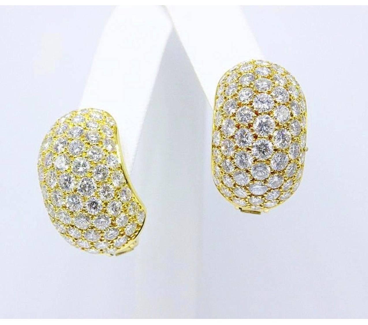 Women's Van Cleef & Arpels Pave Diamond Gold Huggie Earrings 
