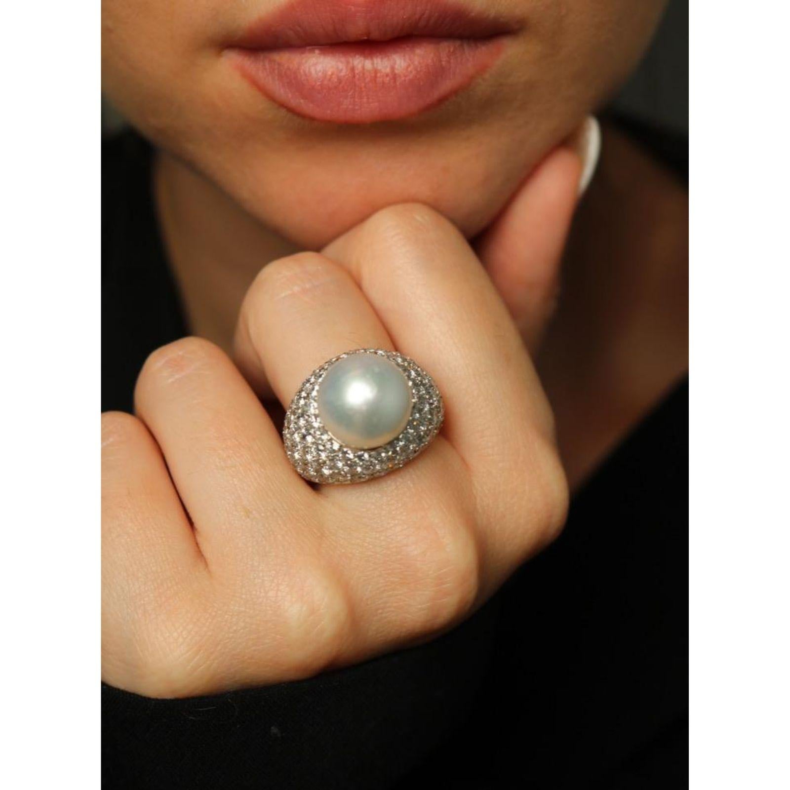 Van Cleef & Arpels Bague dôme perle diamant pavé ~5ctw diamant ~13.8mm perle en vente 13