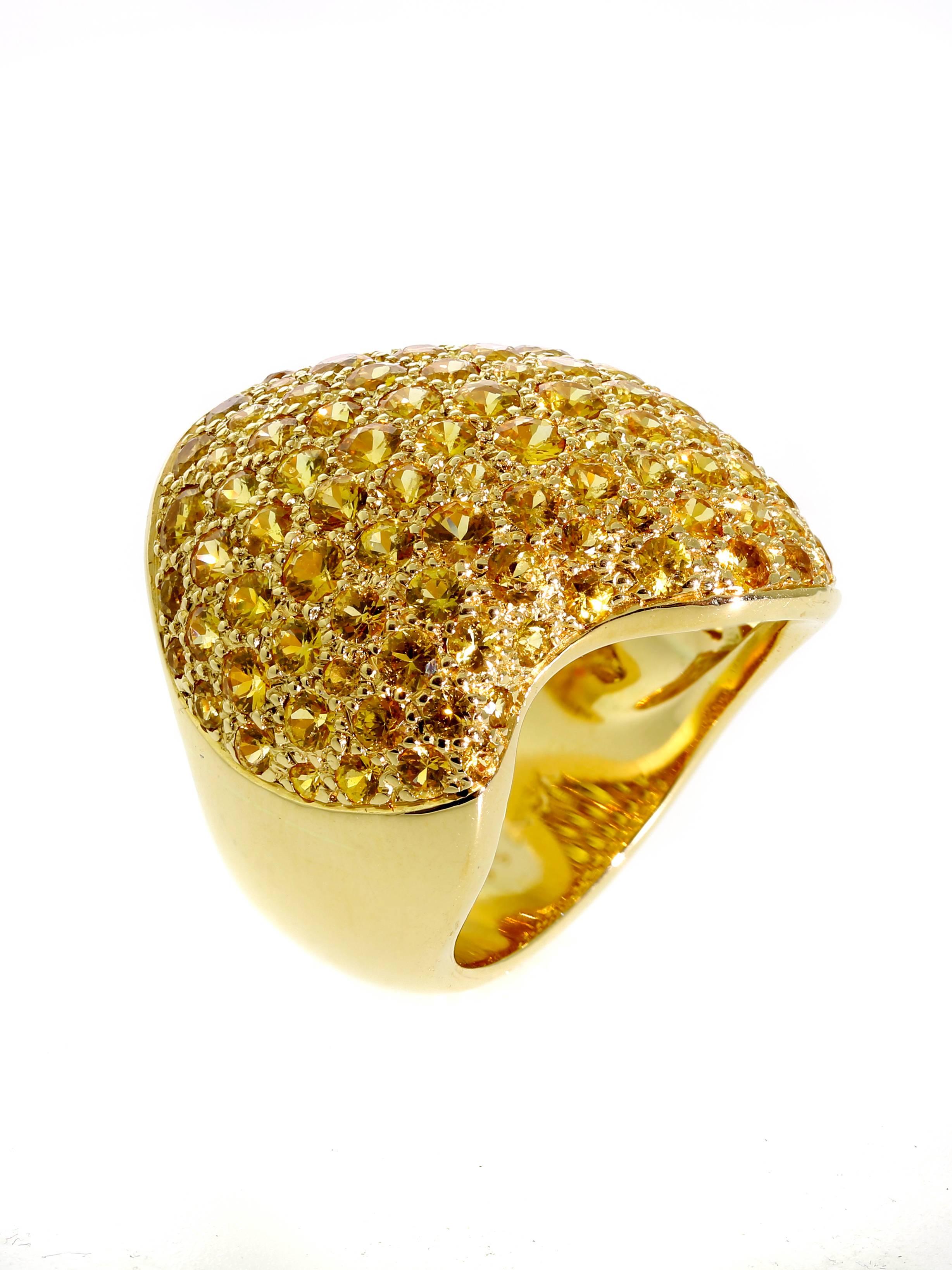Women's or Men's Van Cleef & Arpels Pave Golden Sapphire Gold Ring