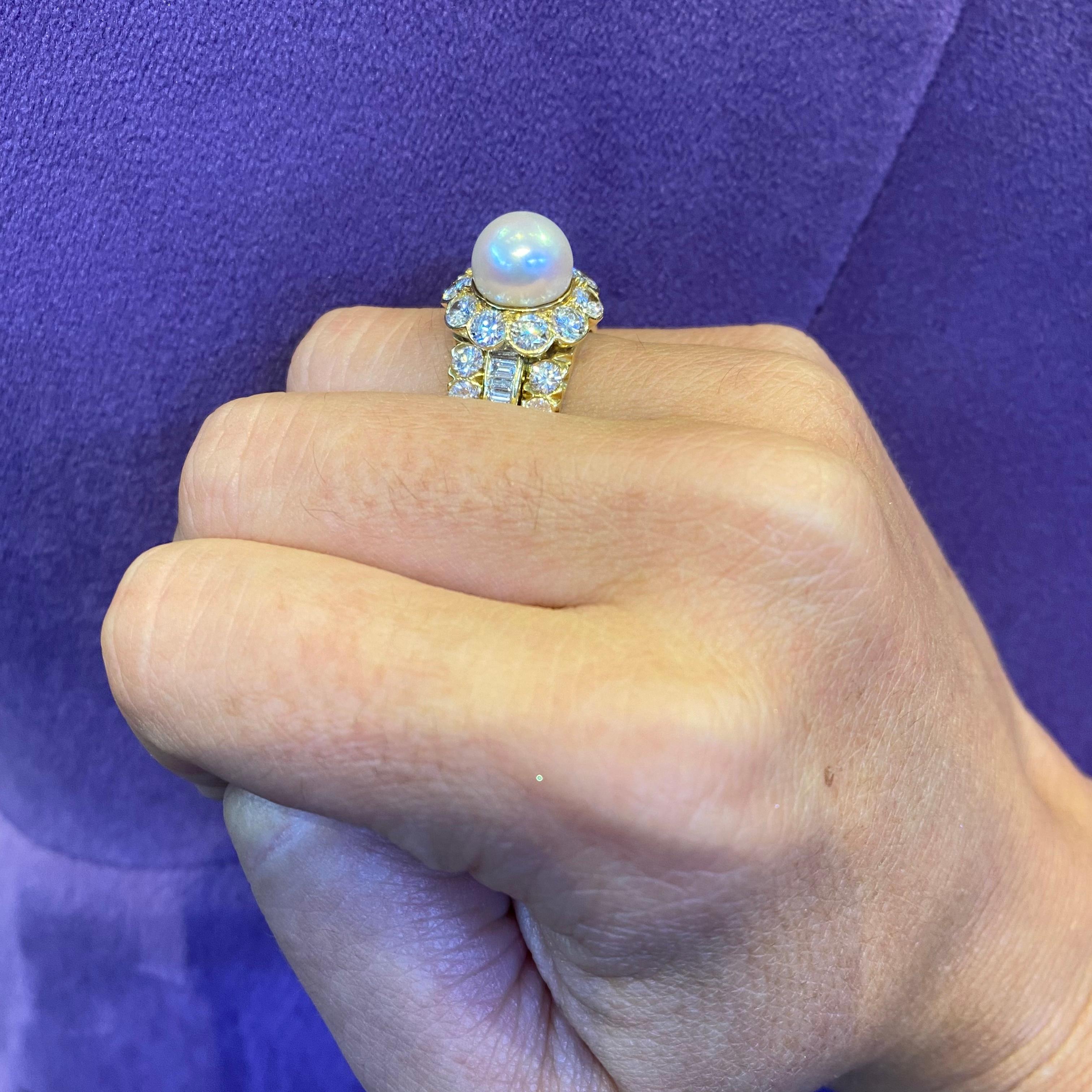 Van Cleef & Arpels Pearl & Diamond Ring  In Excellent Condition In New York, NY
