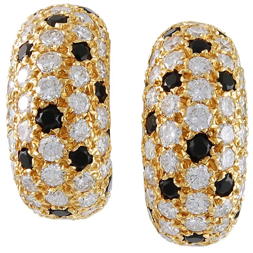 Van Cleef & Arpels Pelouse Diamond Onyx Bombe Earrings For Sale