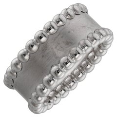 VAN CLEEF & ARPELS Perle 18k White Gold Band Ring