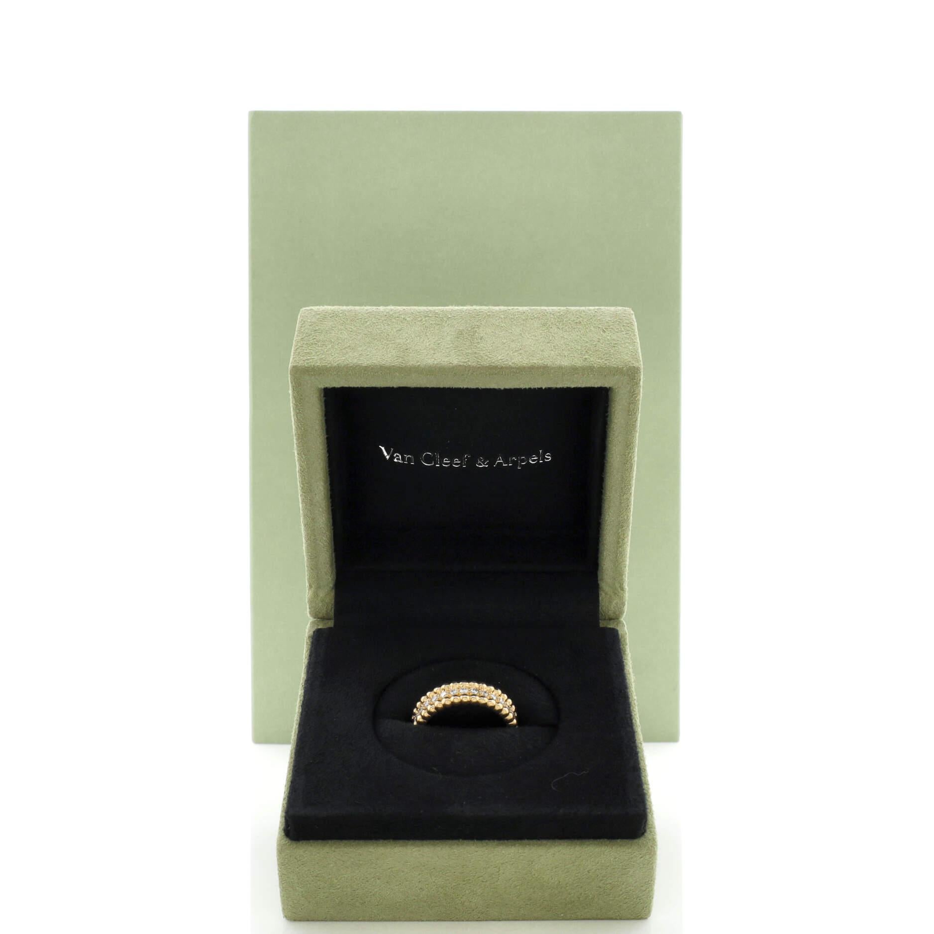 Condition: Good. Moderately heavy wear throughout.
Accessories:
Measurements: Size: 5.25 - 50, Width: 5.60 mm
Designer: Van Cleef & Arpels
Model: Perlee 1 Row Band Ring 18K Yellow Gold and Diamonds
Exterior Color: Yellow Gold
Item Number: 234016/1