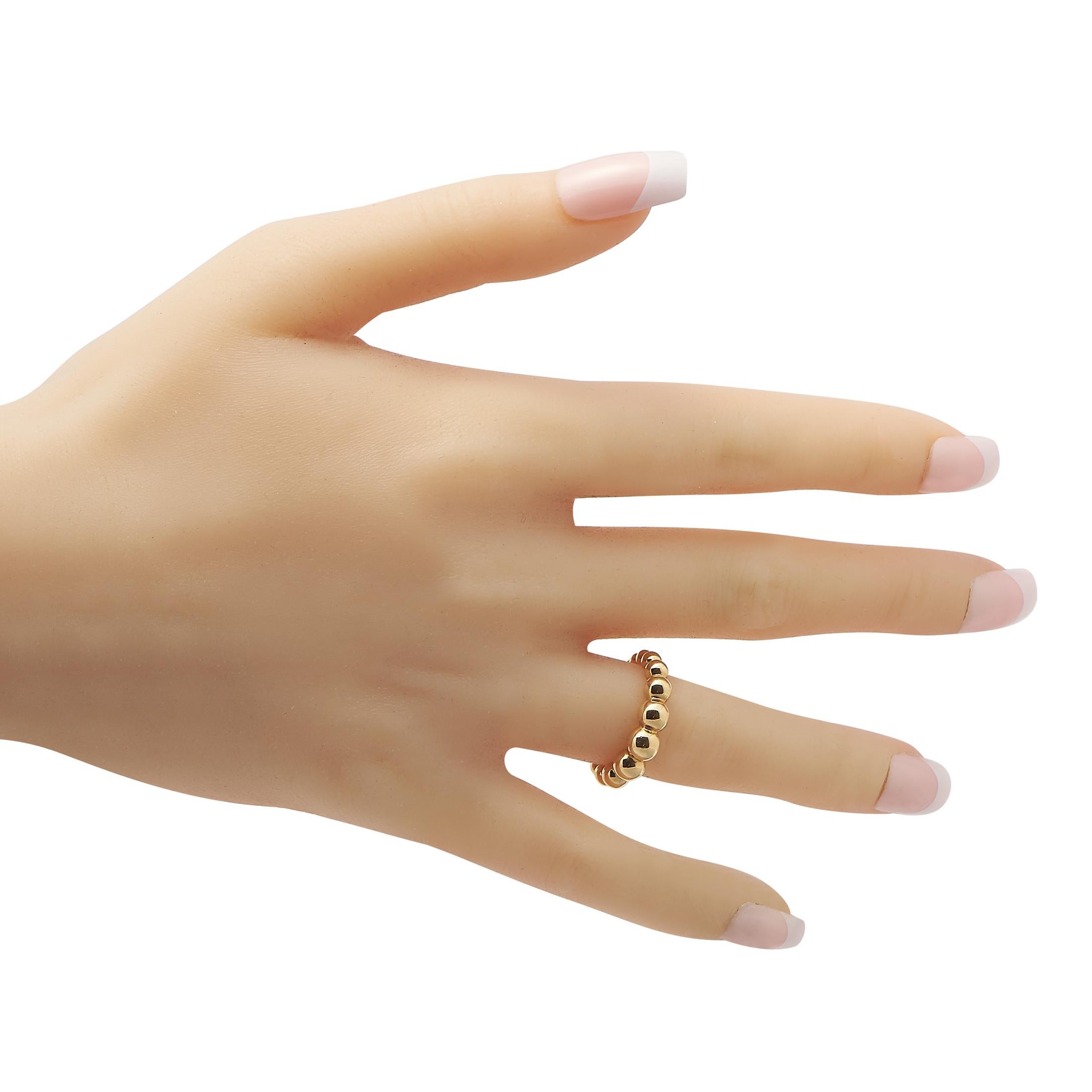 Van Cleef & Arpels Perlee 18K Yellow Gold Band Ring VC09-100423 In Excellent Condition In Southampton, PA