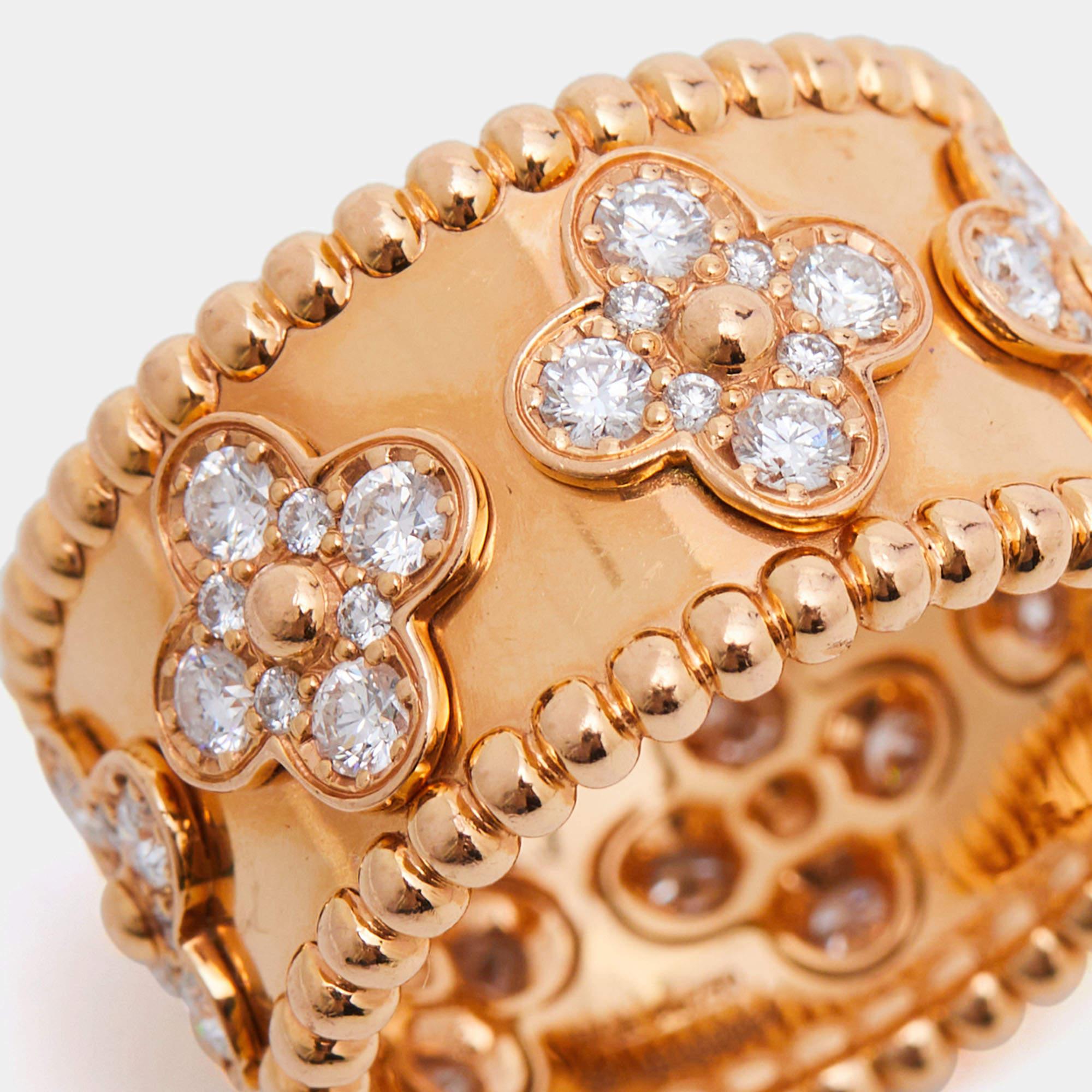 Van Cleef & Arpels Perlée Clover Diamonds 18k Rose Gold Ring  In Good Condition For Sale In Dubai, Al Qouz 2