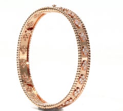 Van Cleef & Arpels Bracelet Perlée Clovers, modèle moyen Or rose, Diamond