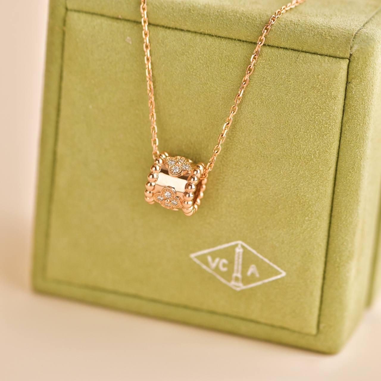 Van Cleef & Arpels Perlée Clovers Diamond 18K Rose Gold Pendant Necklace In Excellent Condition For Sale In Banbury, GB