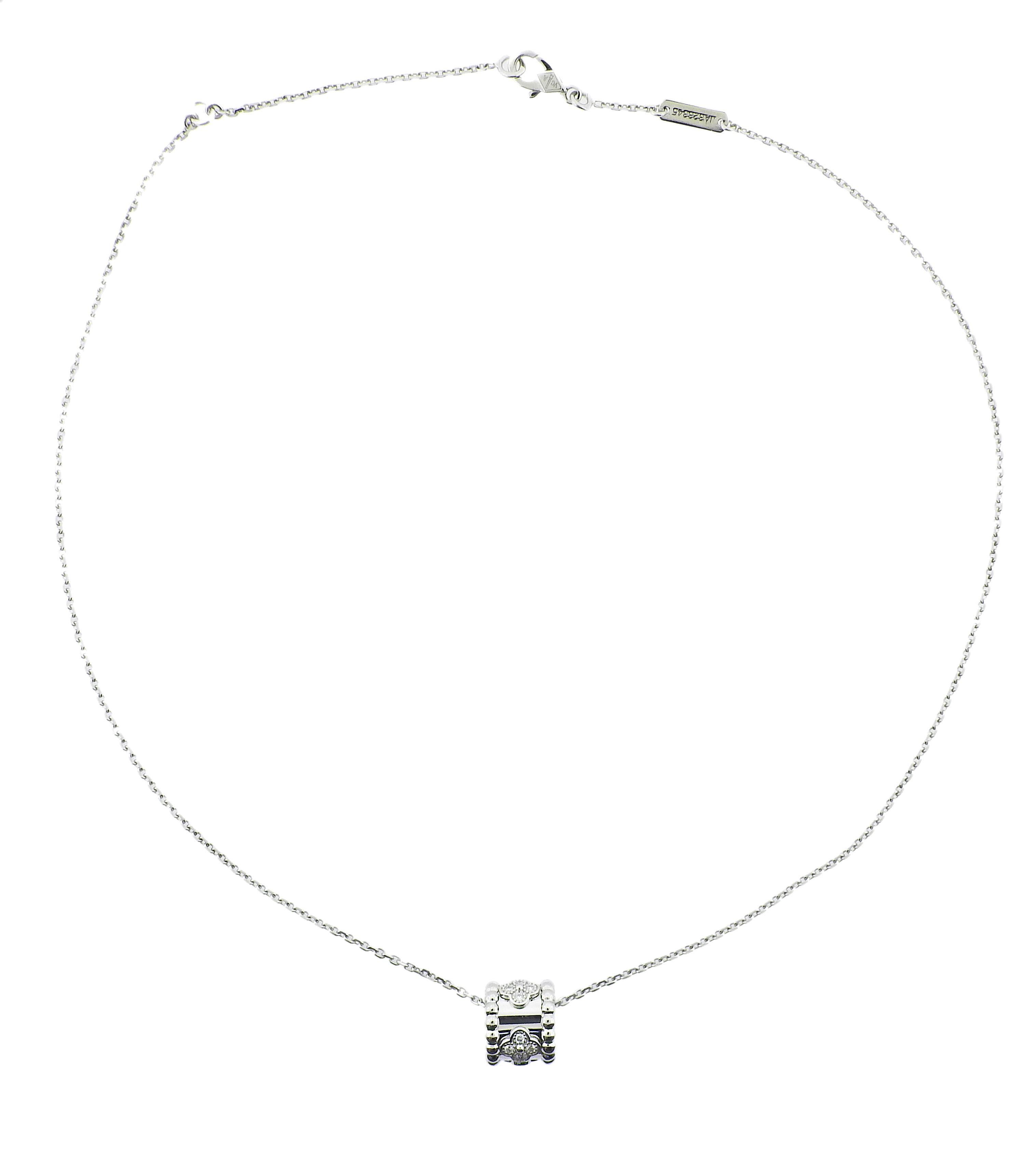Van Cleef & Arpels Perlee pendant necklace with 0.19ctw VVS/FG diamonds. Retail $5000. Necklace is 18.5
