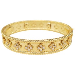 Van Cleef & Arpels Bracelet en or et diamants Perlée Clovers