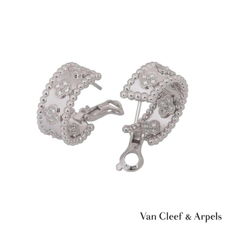 perlee clovers hoop earrings