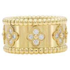 Van Cleef & Arpels Bague trèfles perlés